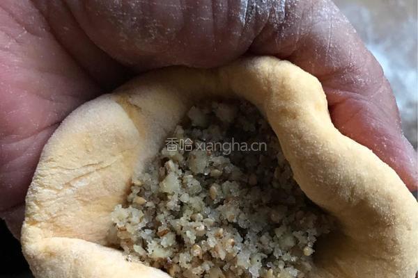 小刺猬、小兔子南瓜核桃芝麻馒头的做法图解9