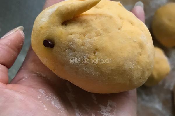小刺猬、小兔子南瓜核桃芝麻馒头的做法图解12