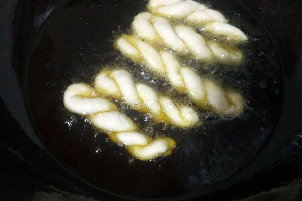 香脆麻花的做法图解10