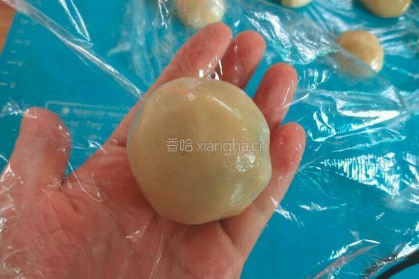 广式伍仁月饼的做法图解11
