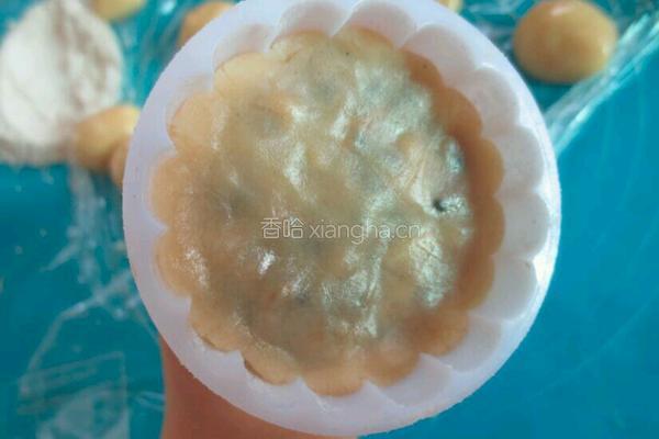 广式伍仁月饼的做法图解14