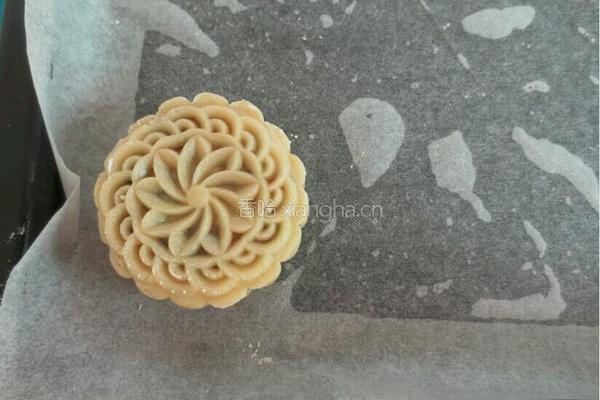 广式伍仁月饼的做法图解15