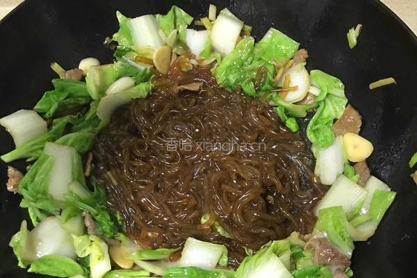 肉炒小白菜粉条的做法图解13