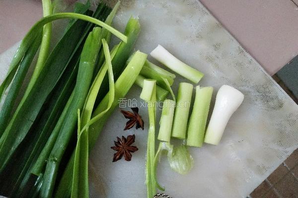猪脚焖黄豆的做法图解4