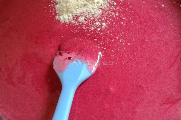 甜菜头汁牛轧糖的做法图解2