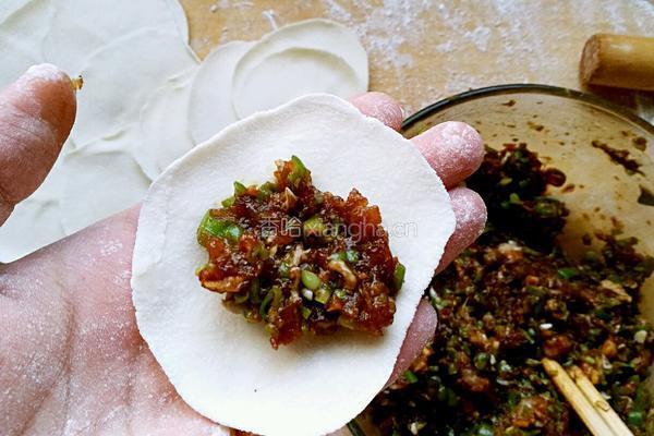 猪肉芸豆馅饺子的做法图解18
