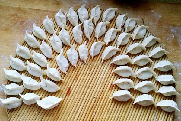 猪肉芸豆馅饺子的做法图解22