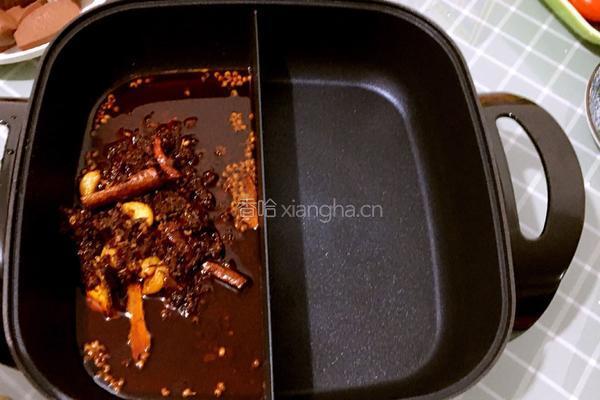鸳鸯火锅的做法图解5