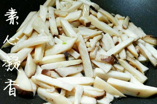 蚝油杏鲍菇炒肉的做法图解3