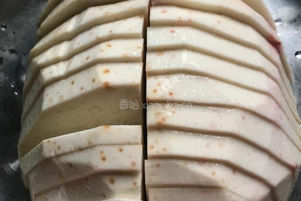 酱肉蒸芋头的做法图解3