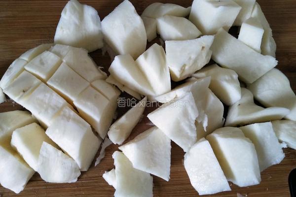 红豆地瓜筒骨汤的做法图解4
