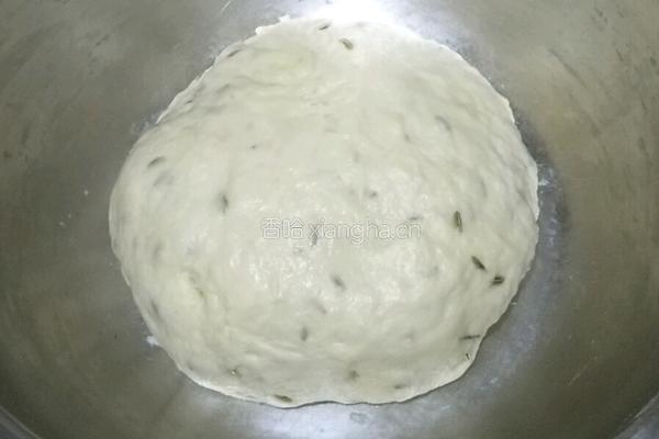 炸油条的做法图解3