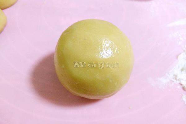 广式月饼（100克莲蓉蛋黄馅）的做法图解24