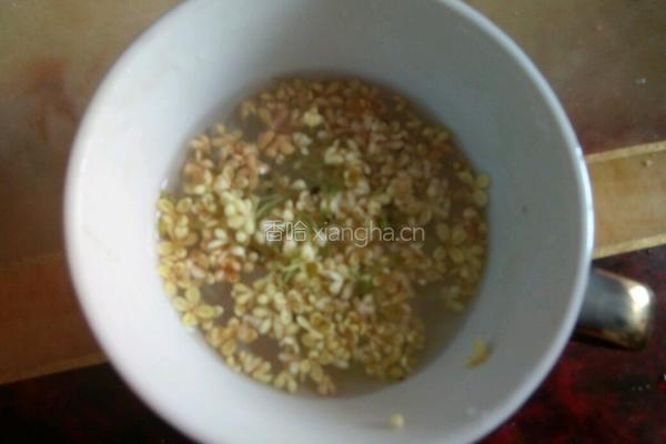 甜甜桂花茶的做法图解3