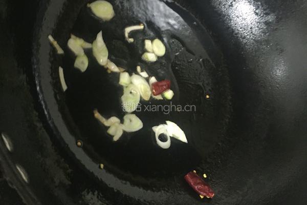 辣炒粉丝洋白菜的做法图解3