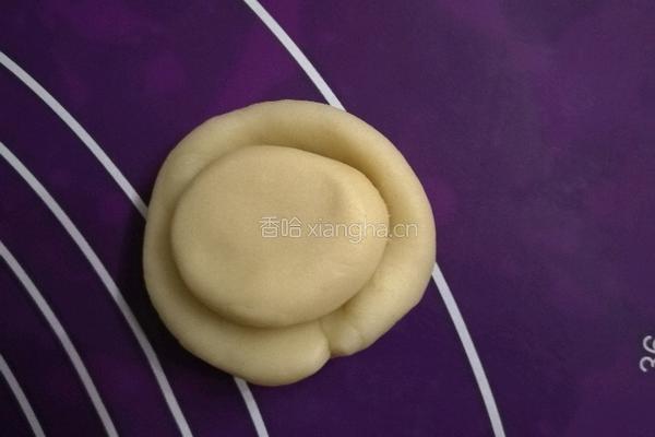 玫瑰花月饼的做法图解5
