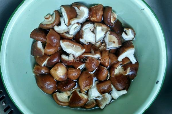 孜然香菇的做法图解3