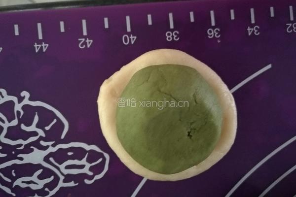 4色蛋黄酥的做法图解4
