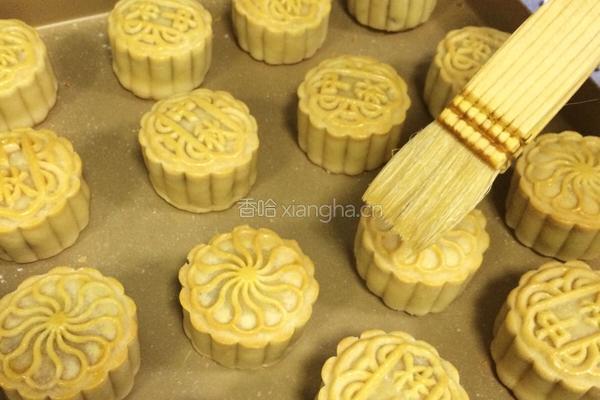 蔓越莓椰蓉月饼的做法图解25
