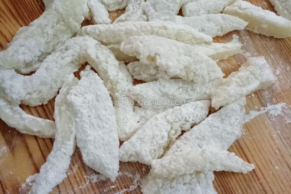 糍粑条的做法图解1