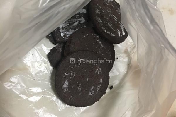 酸奶盆栽的做法图解1
