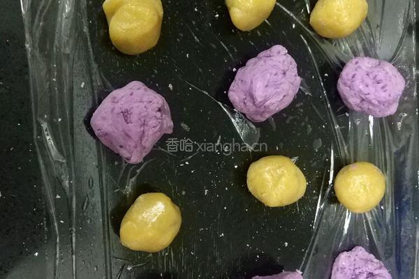 紫薯莲蓉月饼的做法图解5