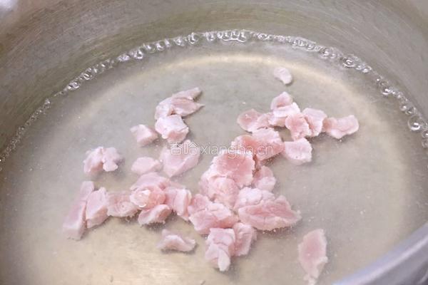 宝宝辅食分享【南瓜肉丁双米饭】12m+的做法图解2
