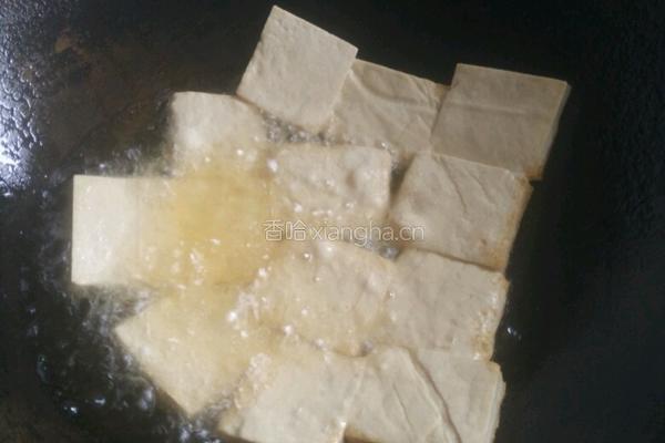香煎豆腐的做法图解2