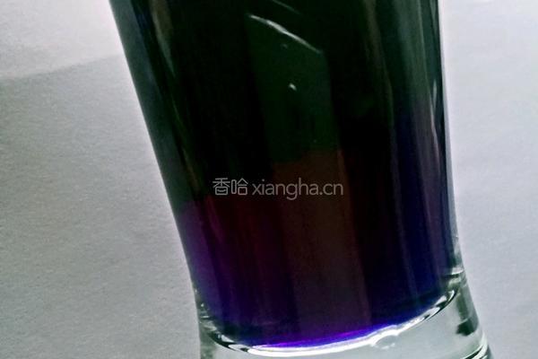 黑蝶杂粮果仁吐司（黑加仑蝶豆花杂粮果仁吐司）的做法图解1