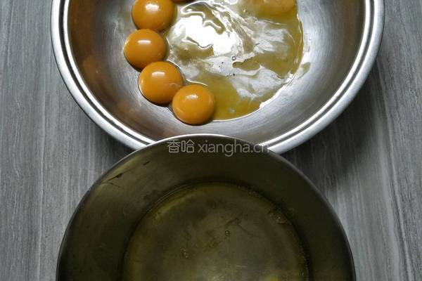 抹茶酸奶蛋糕的做法图解1