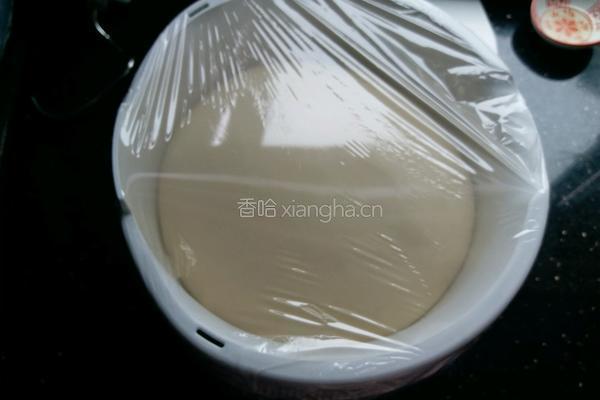牛奶蛋黄吐司的做法图解7