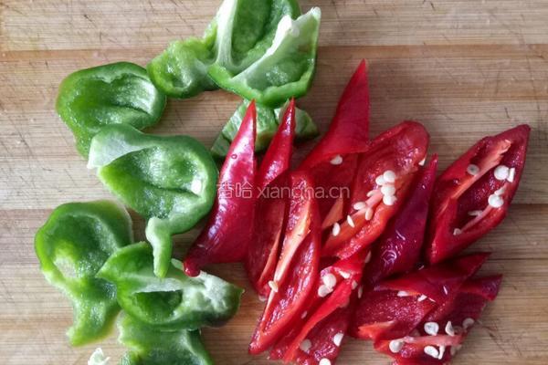 香辣狼牙土豆片的做法图解2