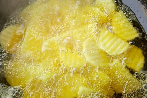 香辣狼牙土豆片的做法图解4