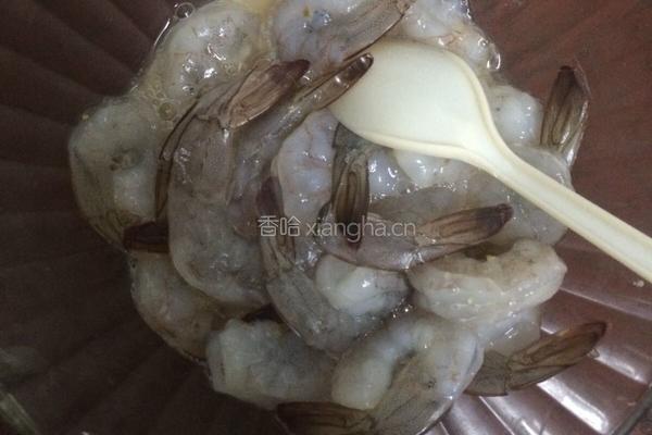 黑木耳虾仁炒肉的做法图解3