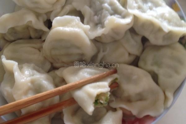 茭瓜肉丁馅水饺的做法图解7