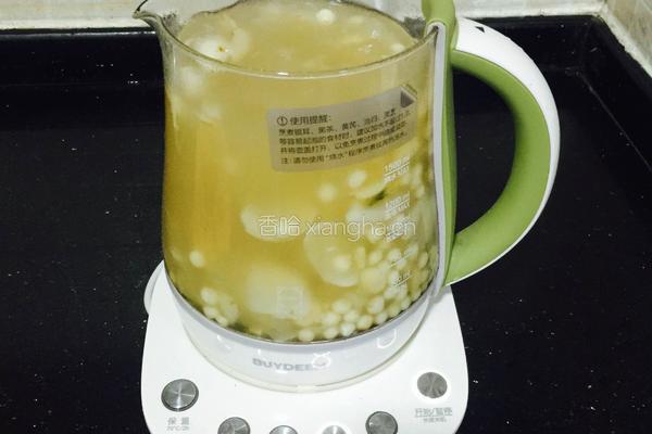 鲜芡实莲子百合糖水的做法图解8