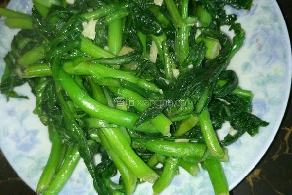 蒜蓉炒菜心
