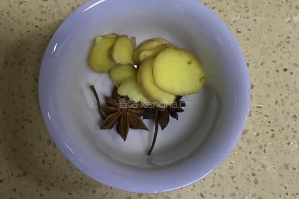 排骨炖豆角土豆的做法图解3