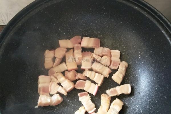 板栗红烧肉的做法图解4