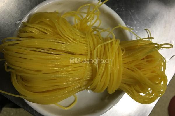 海鲜温面锅的做法图解4