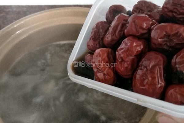 熟地黑豆乌鸡汤的做法图解11