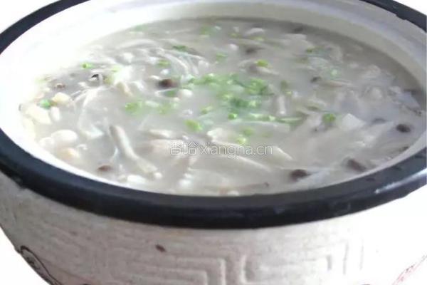 好吃的菌菇汤的做法图解4