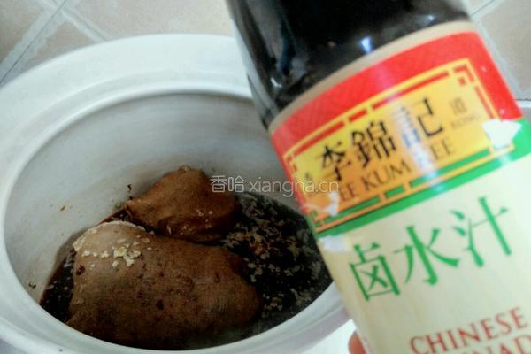 香糯软烂卤蹄膀的做法图解7