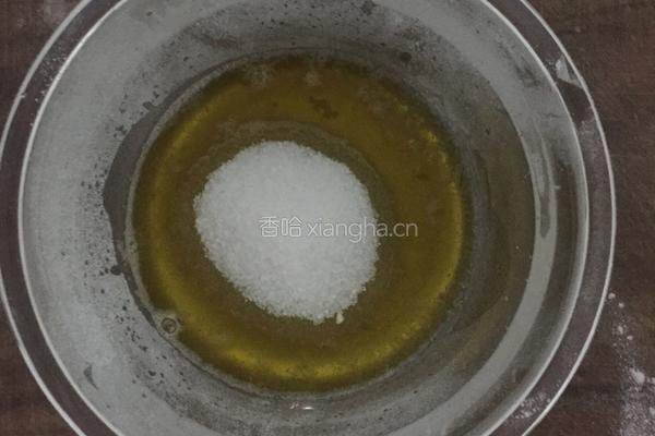 黄金奶粉椰丝球的做法图解4