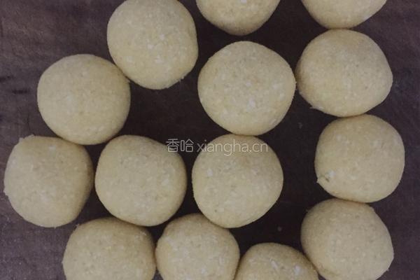 黄金奶粉椰丝球的做法图解9