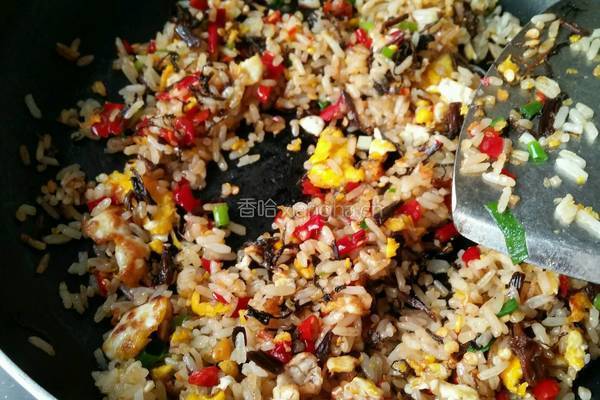 酸菜蛋炒饭的做法图解8
