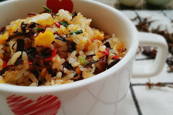 酸菜蛋炒饭的做法图解9