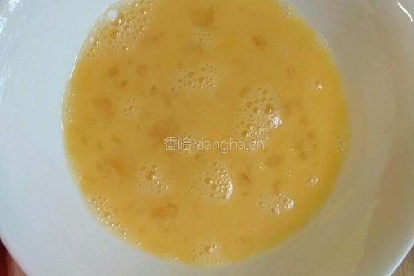 葱花煎鸡蛋的做法图解1