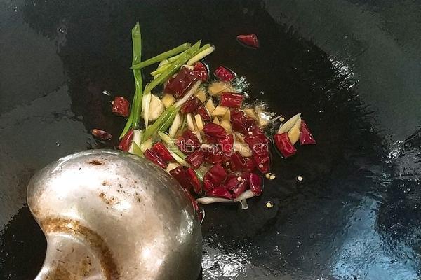 杏鲍菇炒肉的做法图解6