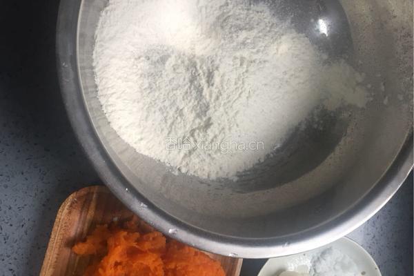 南瓜萝卜肉馅饼的做法图解9